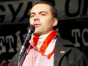 Gábor Vona: Islam