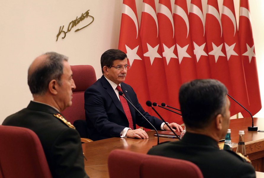 Syria: Turcja grozi inwazją