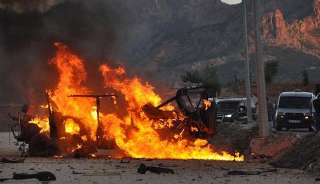 Turcja: Bombowe powitanie premiera